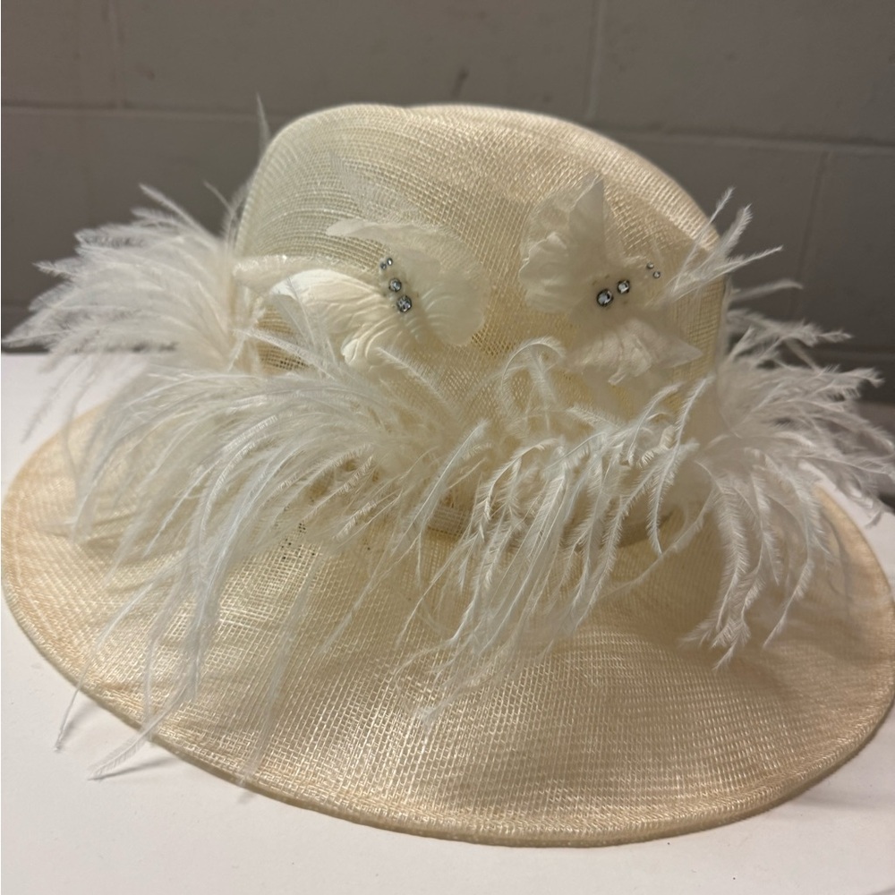 Gigi Burris Elegant Cream Feathered Women's Hat Wedding